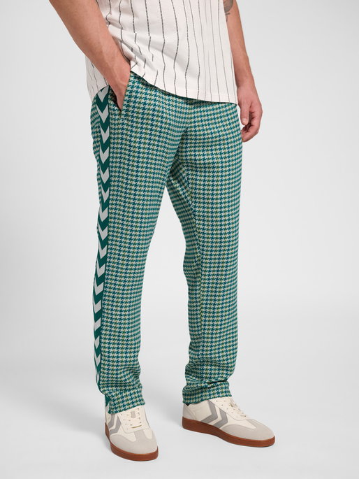Pepita Woven Logotape Trackpants, 69.95,